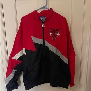 Vintage 90’s STARTER Chicago Bulls Red Black Gray Colorblock Windbreaker Jacket